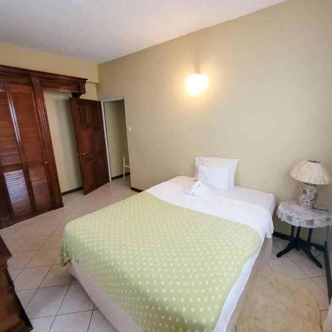 Venance Grand Yer Apt 2 Enjoys Sea Views In Rodney Heights Gros Islet Daire